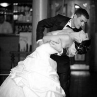 Уроци по сватбени танци за всички бъдещи младоженци