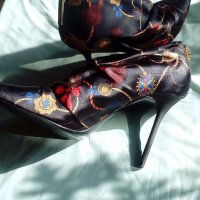 Дамски обувки, снимка 4 - Дамски обувки на ток - 20977516