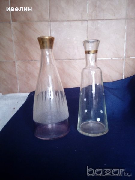 две стари шишета за олио,оцет, снимка 1