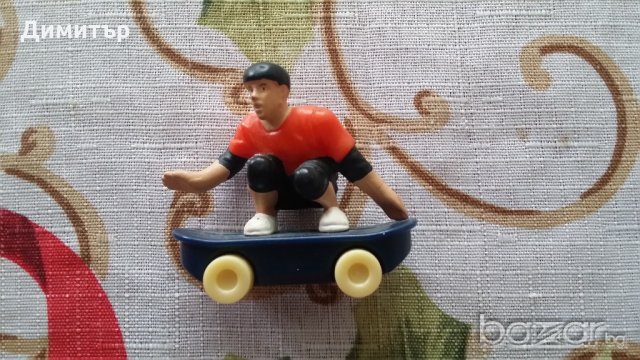 Скейтбордист играчка, снимка 1 - Коли, камиони, мотори, писти - 20846005
