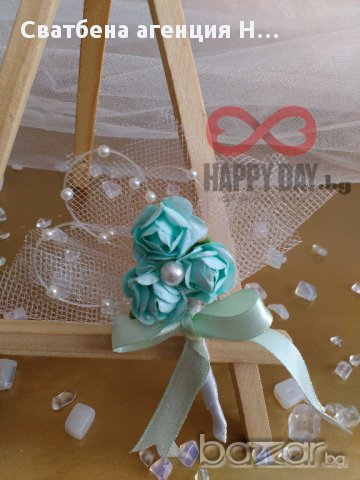 Сватбени бутониери - бутониера за ревер Тринити, снимка 5 - Кетъринг - 14769161