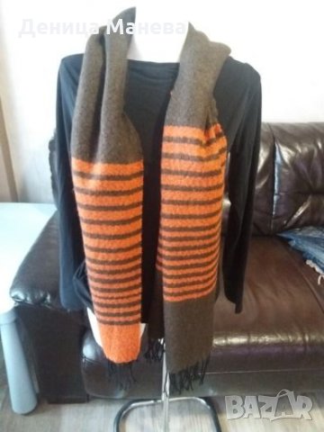 Дамски шал, снимка 3 - Шапки - 20030461