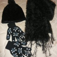 Черни шал и шапка, снимка 1 - Шапки - 10099564