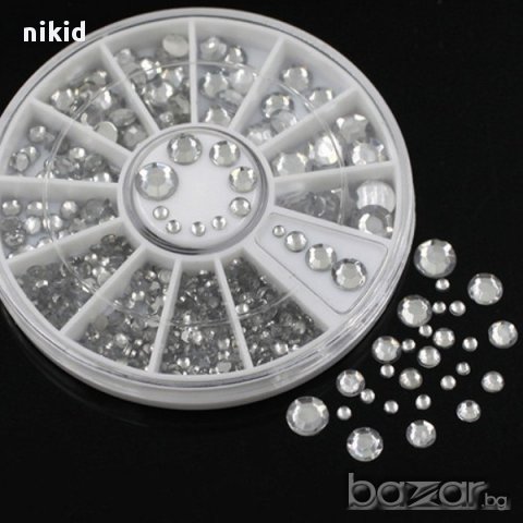 6 размера сребристи заоблени камъчета кристали капси декорация 3д ефект за нокти маникюр и не само