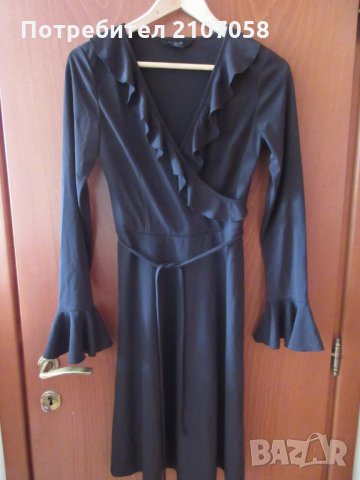 тъмнокафява рокля на Express, снимка 1 - Рокли - 24584491