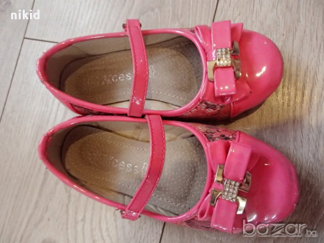 детски лачени сандали балеринки 