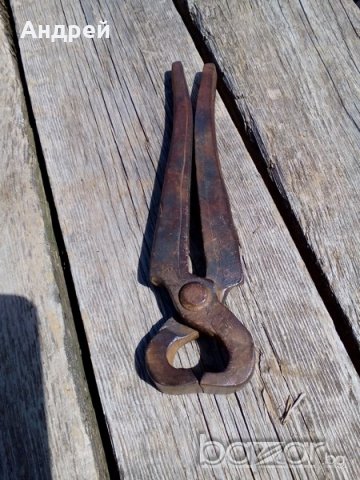 Старинни клещи, снимка 3 - Антикварни и старинни предмети - 16773015
