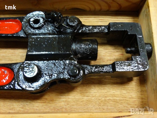 Ръчна преса за кабели , карбовка, снимка 3 - Други машини и части - 23048687