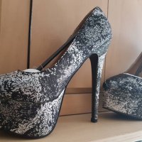Елегантни обувки с ток и платформа черно със сив металик 37,38,39, снимка 4 - Дамски обувки на ток - 24239131