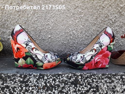 Обувки на платформа, снимка 2 - Дамски ежедневни обувки - 24879919