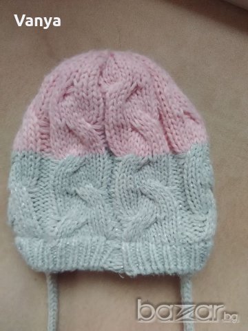 Зимна шапка за момиче 6-9 месеца, снимка 1