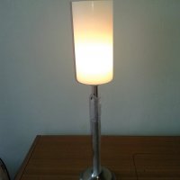 Нова Стилна лампа, снимка 2 - Настолни лампи - 23812888