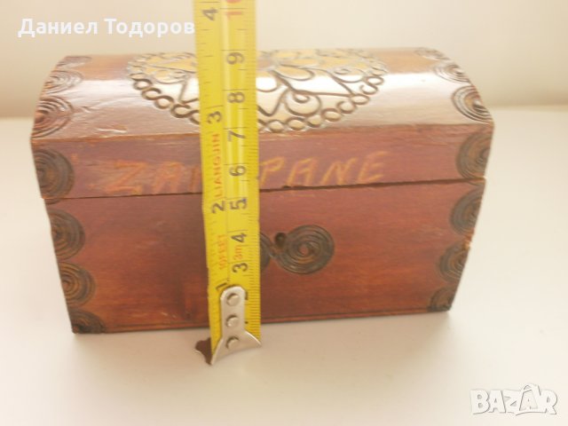 Стара Дървена Кутия с Пирограф - № 2, снимка 8 - Декорация за дома - 24444705