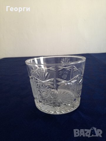 Кристален съд за лед 