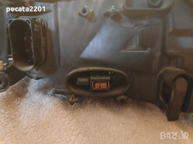 Продавам - оригинален ляв фар за Тоарег 2008 г., снимка 7 - Части - 25503514