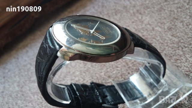 Часовник united colors of benetton by bulova world, снимка 13 - Мъжки - 22158129