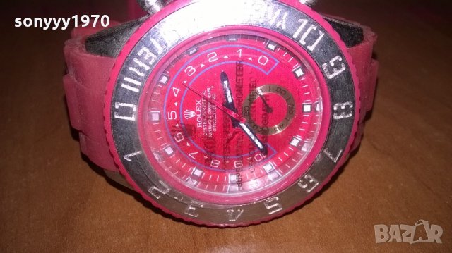 нов часовник-гумена червена каишка, снимка 8 - Други - 21835038