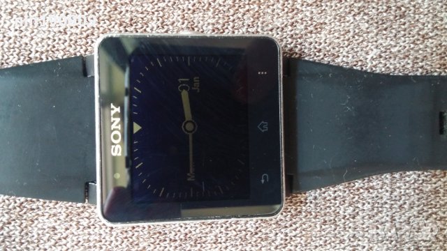 Смарт часовник Sony SW2, снимка 2 - Смарт часовници - 22484594