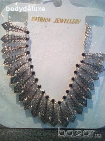 Fashion Jewelery колие, снимка 1 - Колиета, медальони, синджири - 20819666