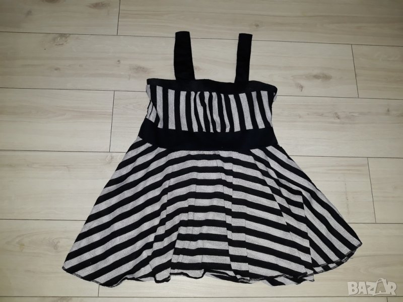 Разкроена детска рокля с черно и сребристо с презрамки марка Kids up, снимка 1