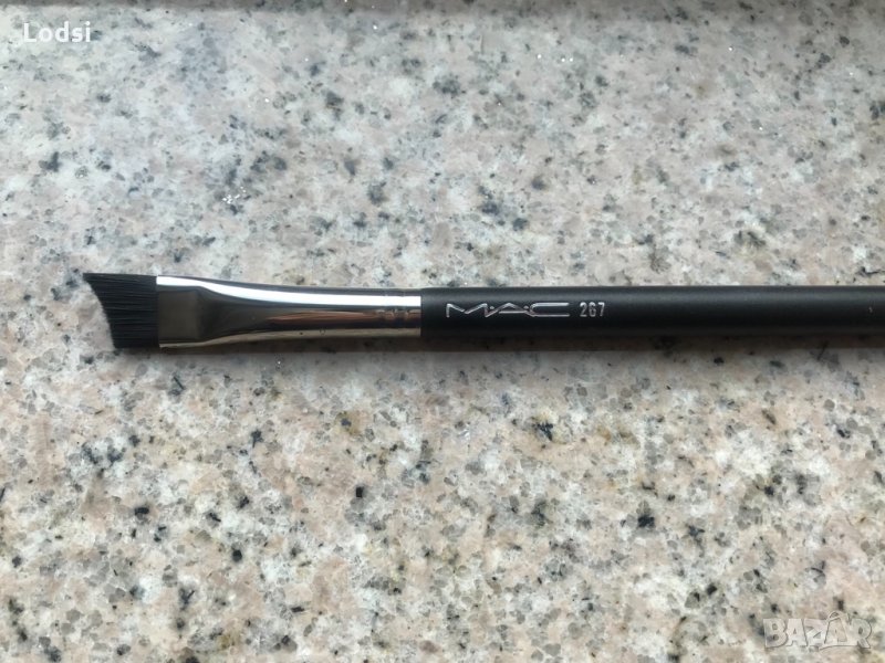 Лимитирана нова четка за очна линия MAC 267, снимка 1