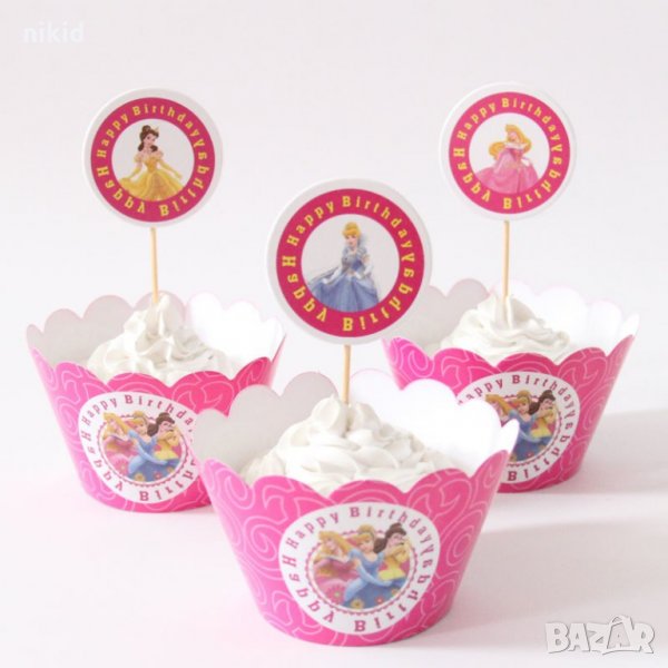 3 Принцеси Пепеляшка Белл Аврора розов фон Happy Birthday 12 бр топери и кошнички украса за мъфини, снимка 1