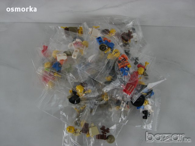 Малки сглобяеми фигурки за игра тип Лего Lego конструктор шапка , снимка 2 - Фигурки - 12893281