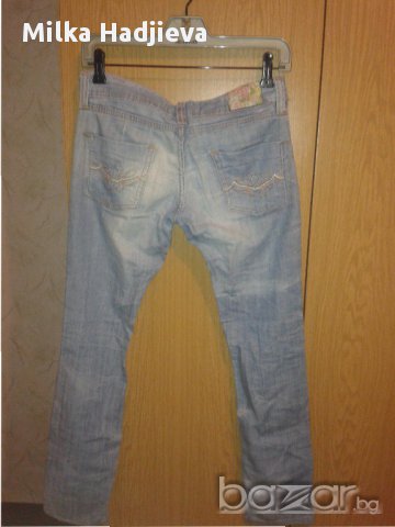 Светли накъсани дънки, снимка 4 - Дънки - 16780697