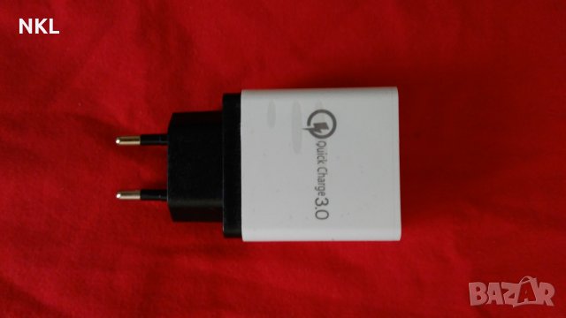 Универсалено зарядно 8 W USB Quick charge 3.0 5V 3A