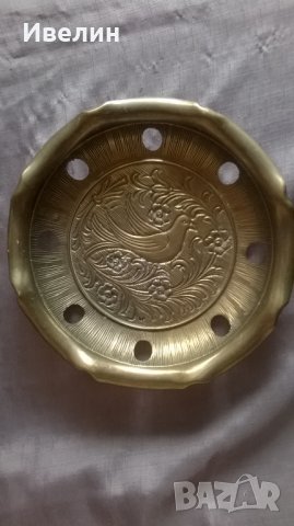 стара чиния за декорация