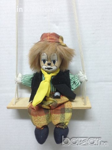 Порцеланова Кукла на конци, снимка 2 - Декорация за дома - 21110029