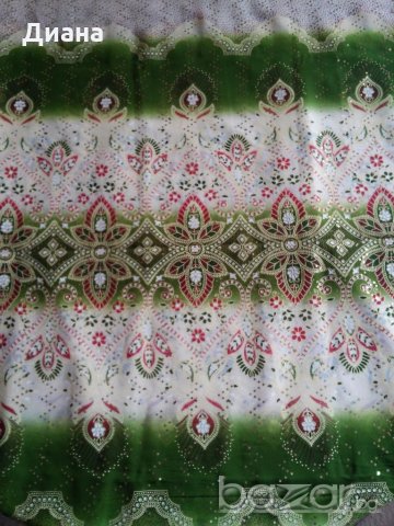 Фееричен плат подходящ за туника, шал или друго