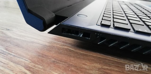 Продавам лаптоп Lenovo 305, снимка 5 - Лаптопи за дома - 25034618