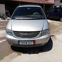 Chrysler Voyager 3,3 бензин, снимка 1 - Автомобили и джипове - 21941434