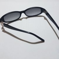 Оригинални слънчеви очила на Calvin Clein, снимка 8 - Слънчеви и диоптрични очила - 22363366