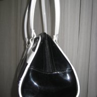 ЛАК чанта размер , снимка 2 - Чанти - 15169901