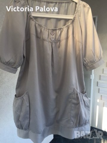 Много красива блуза с джобове