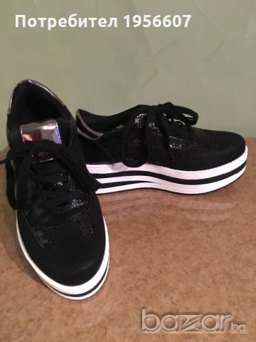 Спортни обувки с дантела, снимка 1