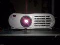 Media Vision AX8170 Проектор, снимка 1 - Плейъри, домашно кино, прожектори - 19933657