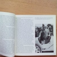 Книга с историята на Bugatti заглавие Amazing Bugattis автомобили литература, снимка 2 - Художествена литература - 18776703