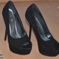 Черни обувки на висок ток, снимка 1 - Дамски обувки на ток - 12949865