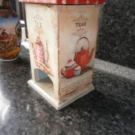 кутия за чаени пакети "алиса", снимка 2 - Подаръци за рожден ден - 6972085
