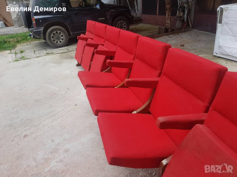 Столове за киносалон , снимка 1