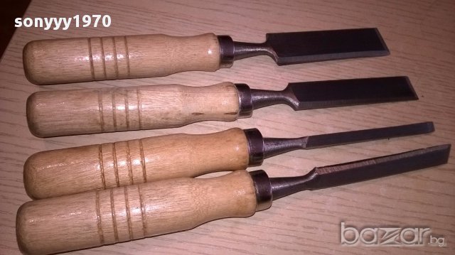 Длета 4 броя 22см с дървени дръжки