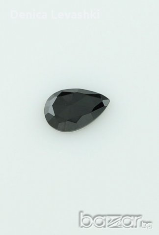Естествени скъпоценни камъни - черен шпинел, снимка 2 - Други - 19710004
