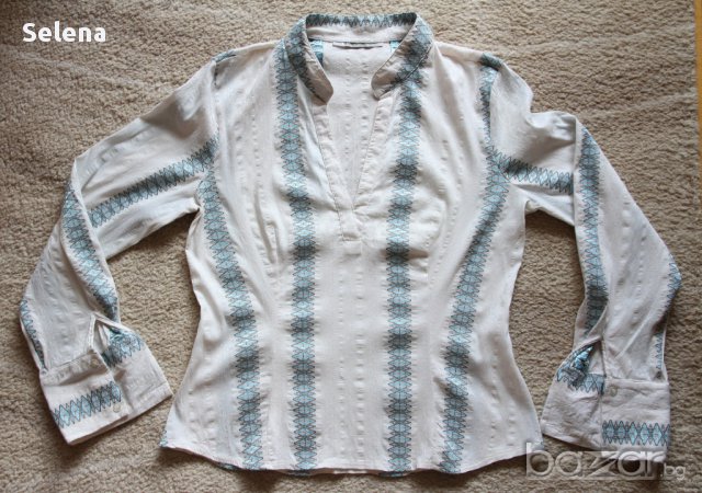 Етно дамска риза в бяло и синьо
