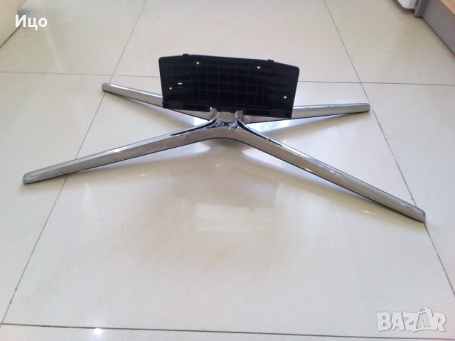 Продавам стойка за LED SAMSUNG BN96-30997A , снимка 1 - Стойки, 3D очила, аксесоари - 24762093