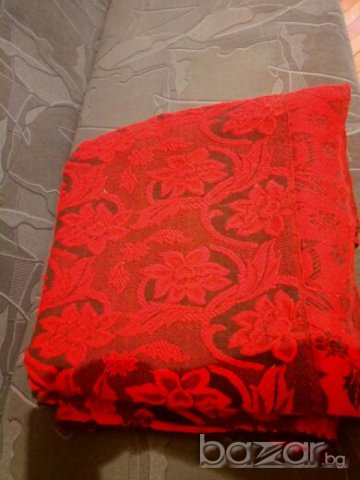 Продавам вълнен килим , завивка за легло, снимка 5 - Килими - 19856651