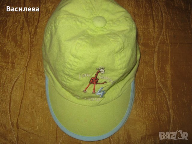 Бебешка шапка с козирка за слънце, снимка 1 - Бебешки шапки - 25955377