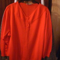 продавам  дамска блуза с дълъг ръкав, снимка 1 - Блузи с дълъг ръкав и пуловери - 19401124